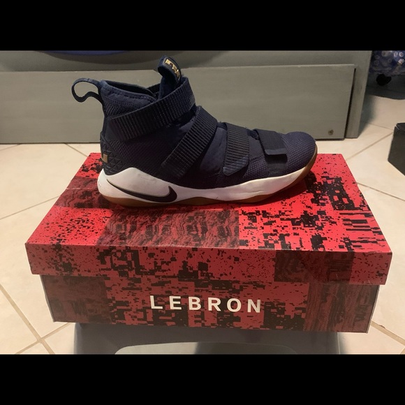 Lebron Soldier Xi Midnight Navy - Picture 4 of 5
